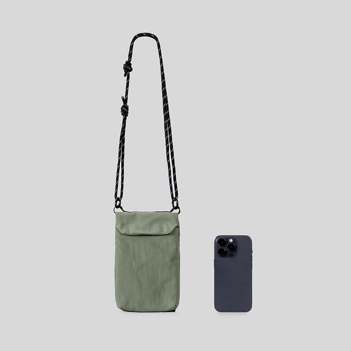 Minimalist Crossbody Pouch