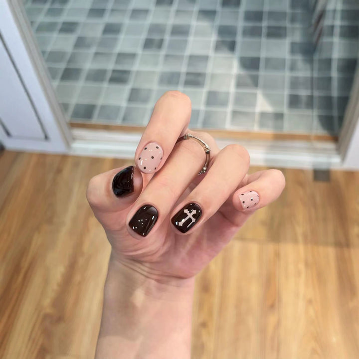 Artistic Themed Nail Art