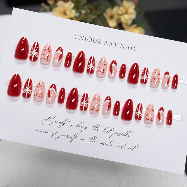 Festive Christmas-Themed Artistic Press-On Nails