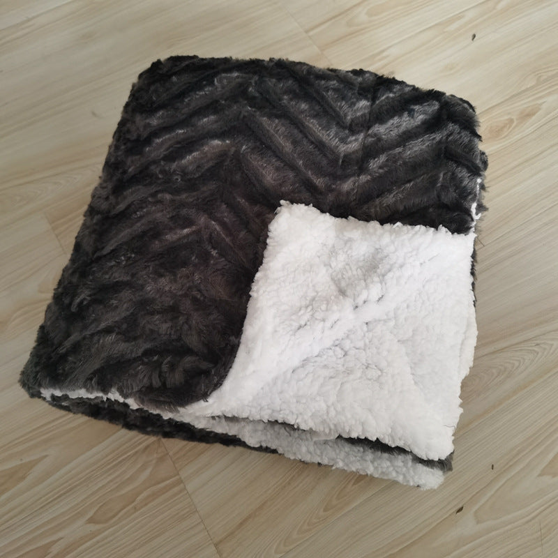 Women's luxurious cuddly blanket made of soft microfiber fabric Kalsten
