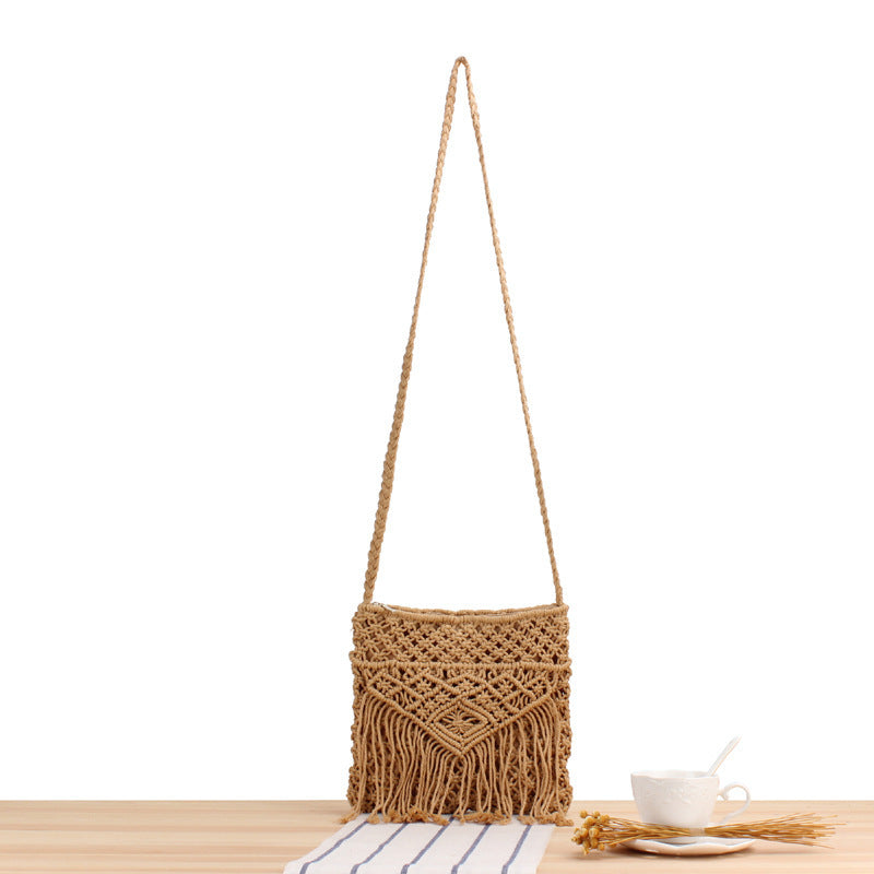 Handcrafted macrame shoulder bag with fringes Kalsten