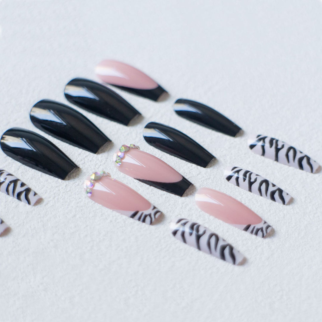 Trendy Animal Print Nail Art Kit