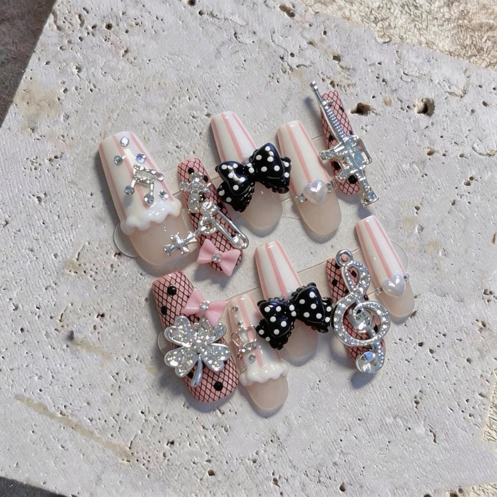 Glamorous Decorative Nail Art Set