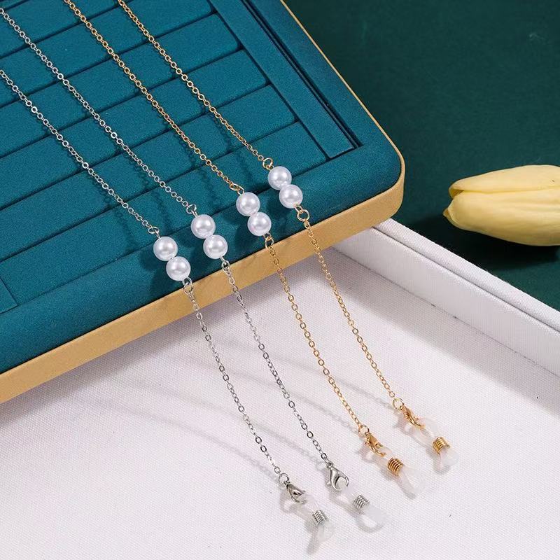 Stylish Beaded Glasses Chain Kalsten