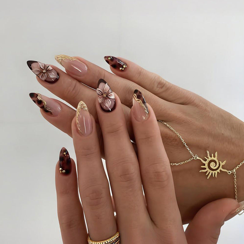 Artificial nail set with elegant floral accents and sparkling design Kalsten