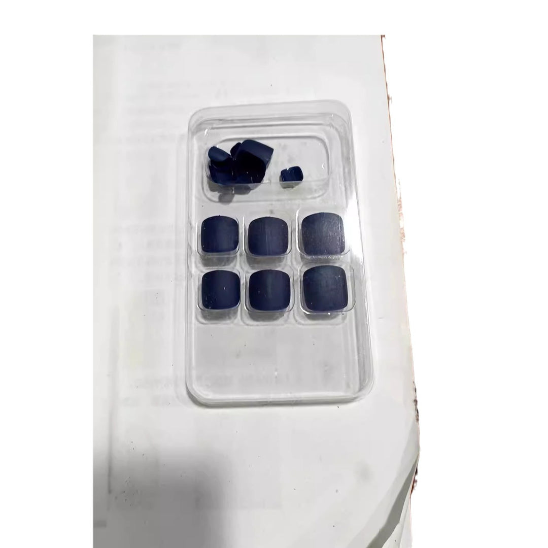 Smooth Matte Press-On Nail Set Kalsten