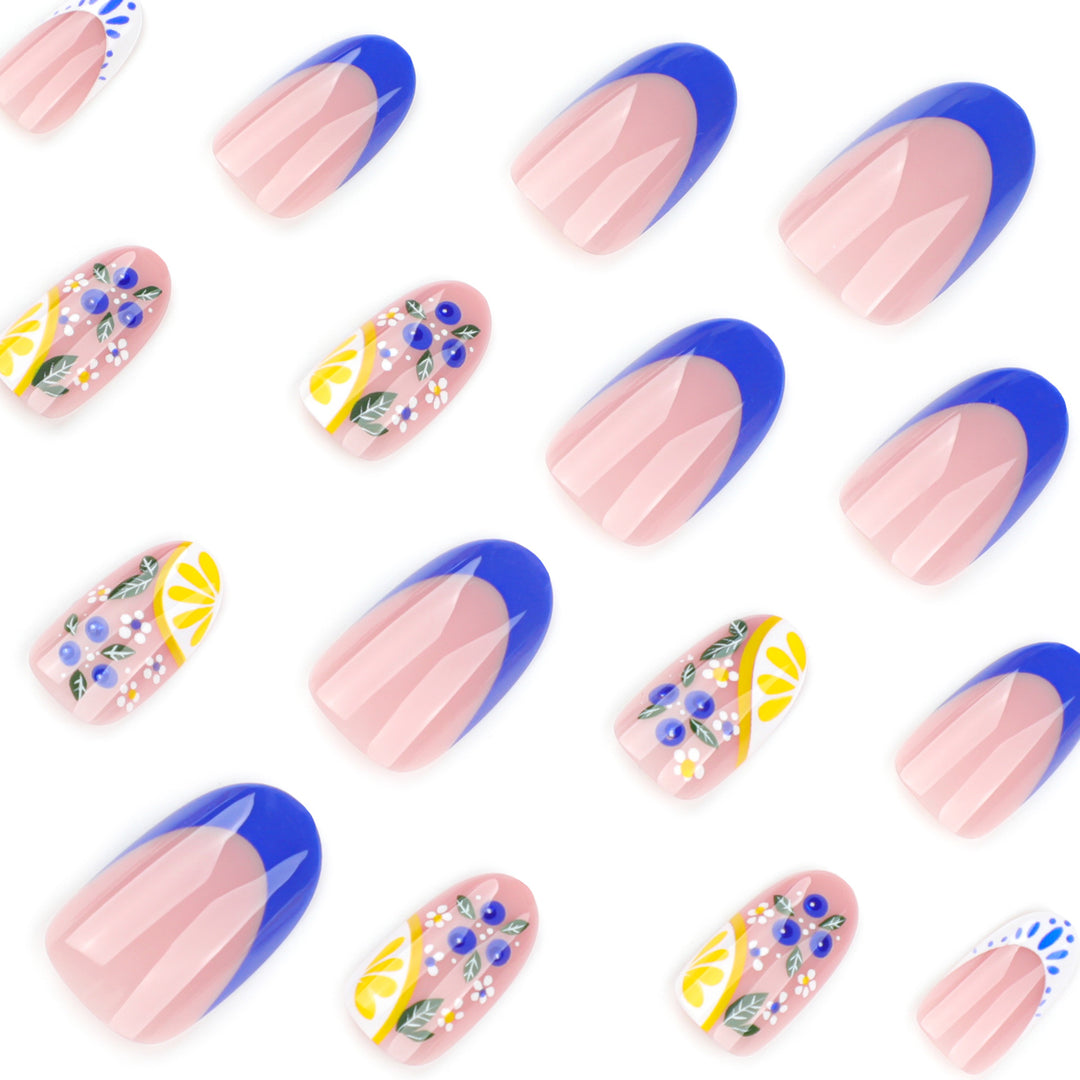 Creative Nail Art with Floral Design Kalsten