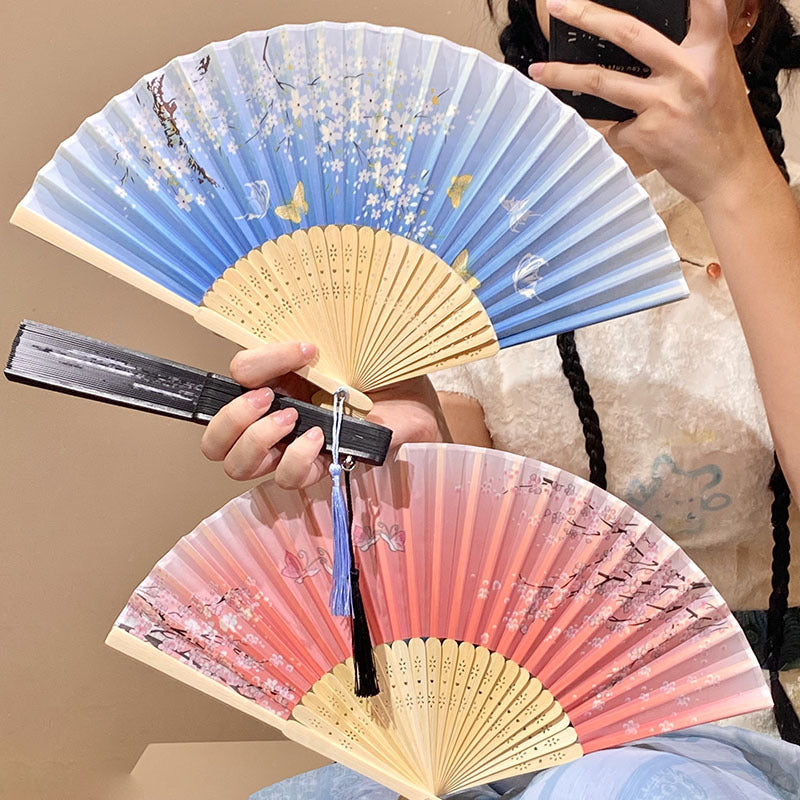 Handcrafted fan with Elegant flower pattern Kalsten