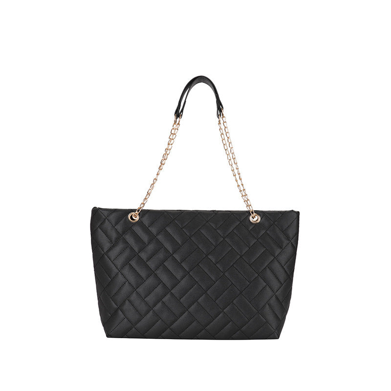 Elegant Quilted Chain-Handled Tote
