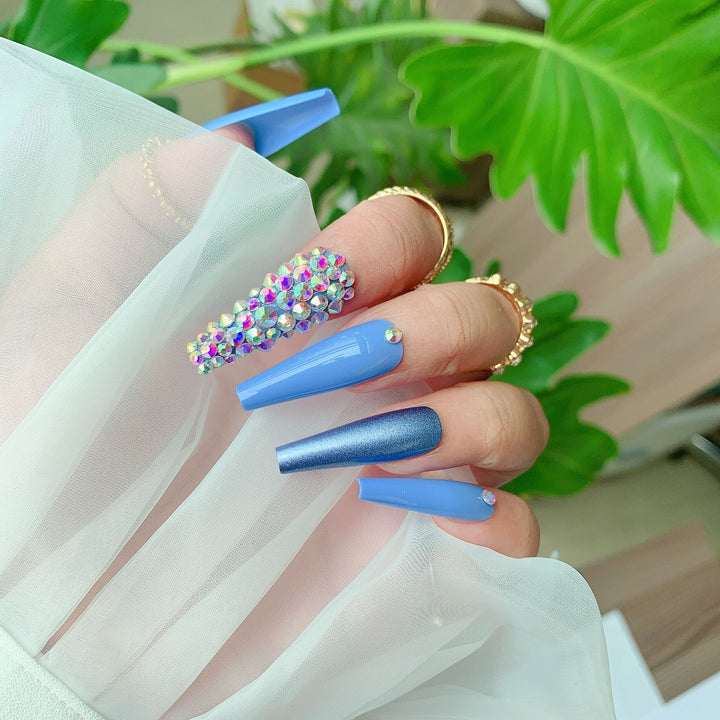 Glamorous Rhinestone-Embellished Stiletto Nails