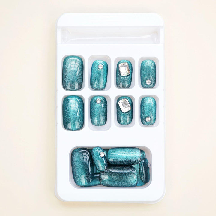 Glamorous Ombre Press-On Nail Set with Rhinestone Accents
