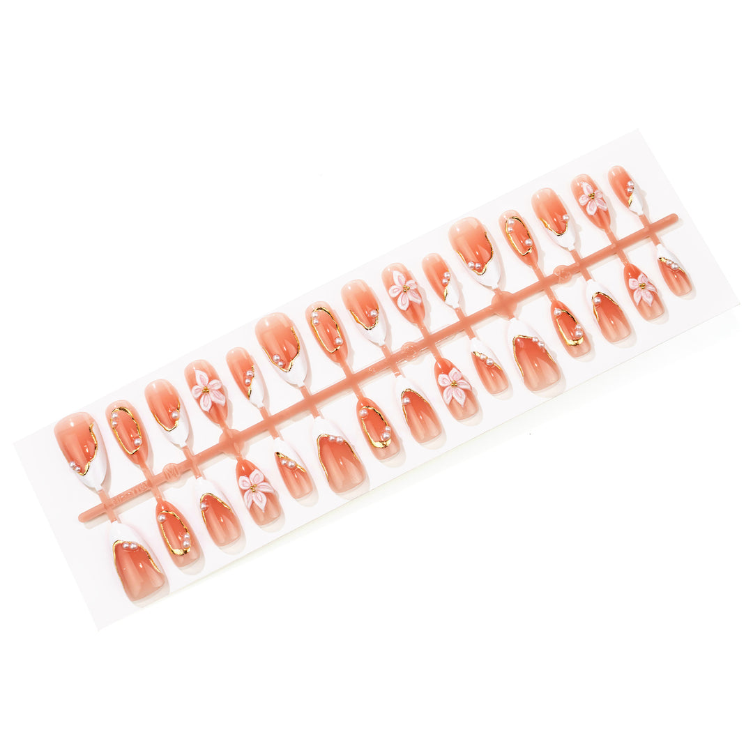 Floral and Pearl-Embellished Press-On Nail Art Set Kalsten