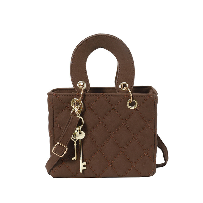 Luxurious Metallic Quilted Handbag