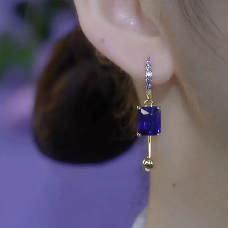 Dazzling Vintage-Style Drop Earrings Kalsten