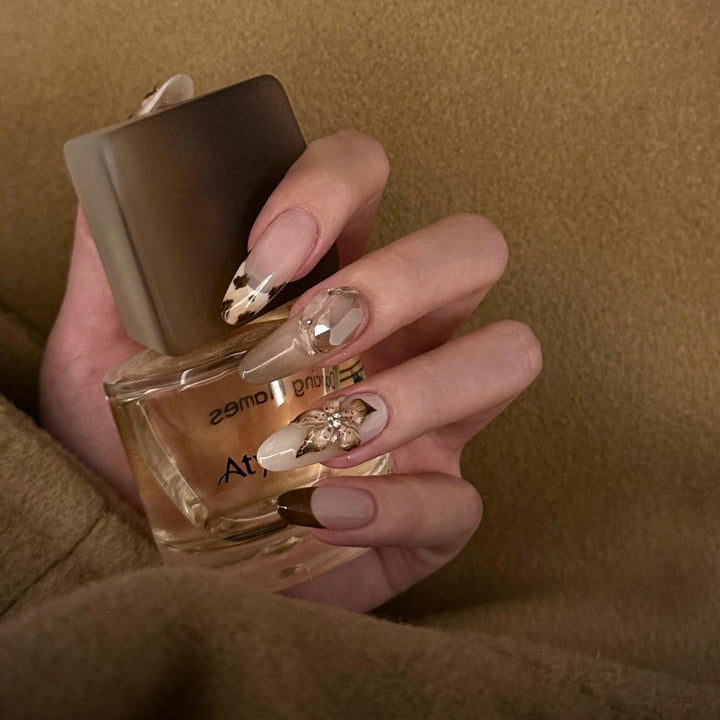 Artificial nail tips with Elegant 3D Design Kalsten