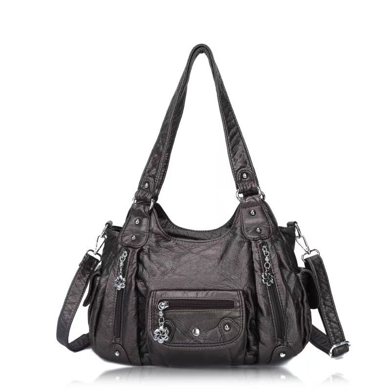 Fashionable shoulder bag with elegant details Kalsten