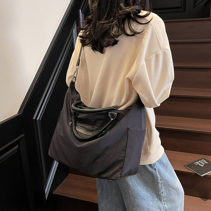 Sporty Tote Bag With Versatile Functions Kalsten
