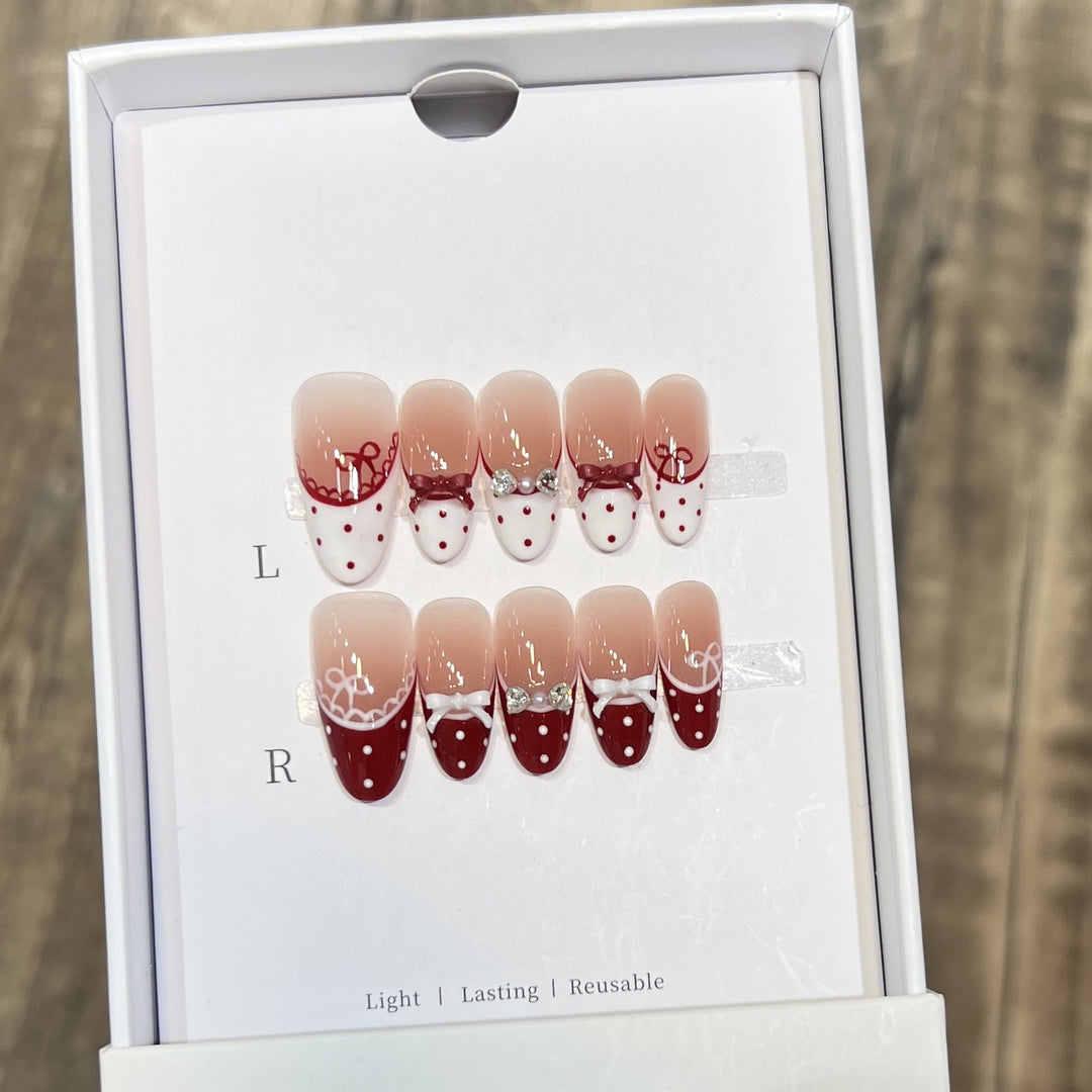 Elegant Reusable Press-On Nails with Artistic Details Kalsten