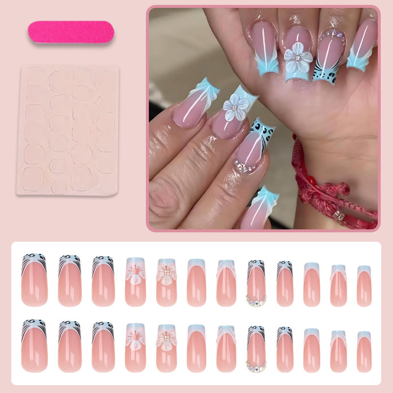Nail art set with floral and trendy designs Kalsten