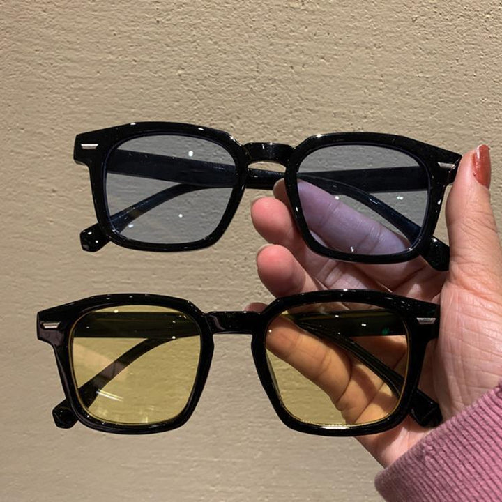 Ladies stylish sunglasses with striking frame Kalsten