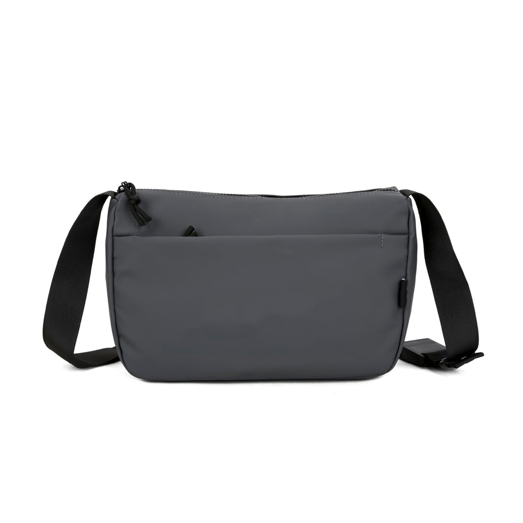 Shoulder bag with lightweight water-repellent material and adjustable shoulder strap Kalsten