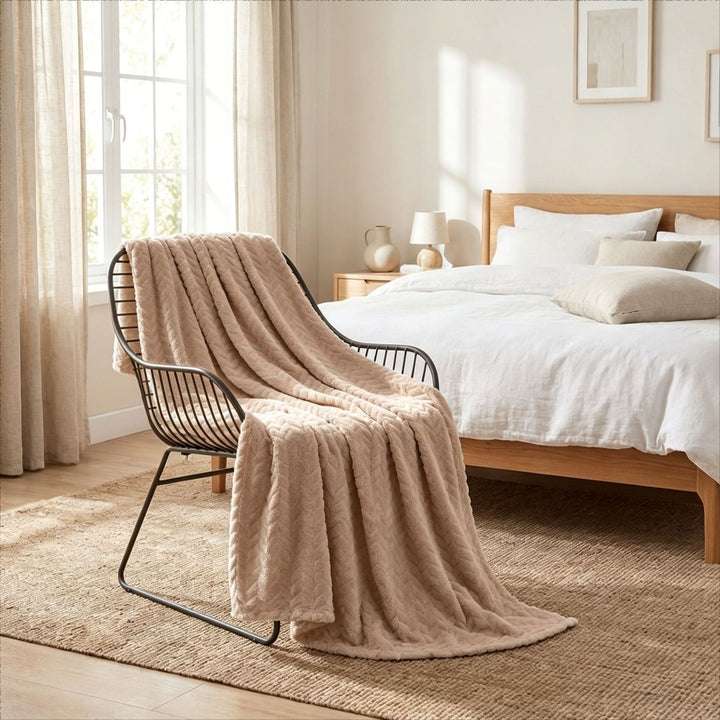 Chevron Patterned Plush Throw Blanket
