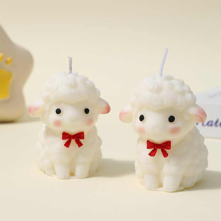 Decorative Lamb-Shaped Hand-Poured Wax Candle with Gold Flake Accent