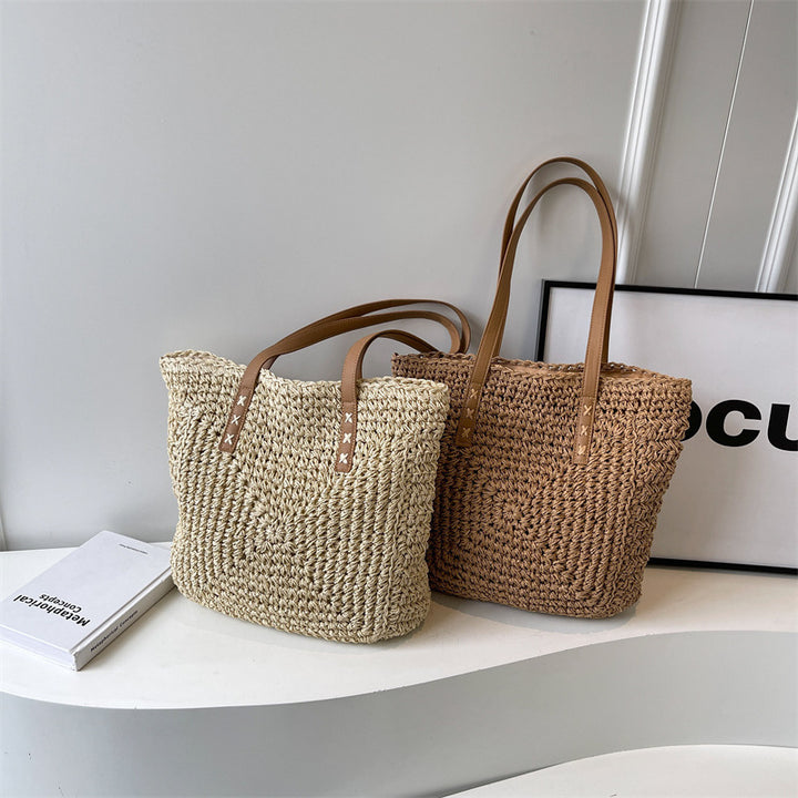 Braided beach bag with elegant leather details Kalsten