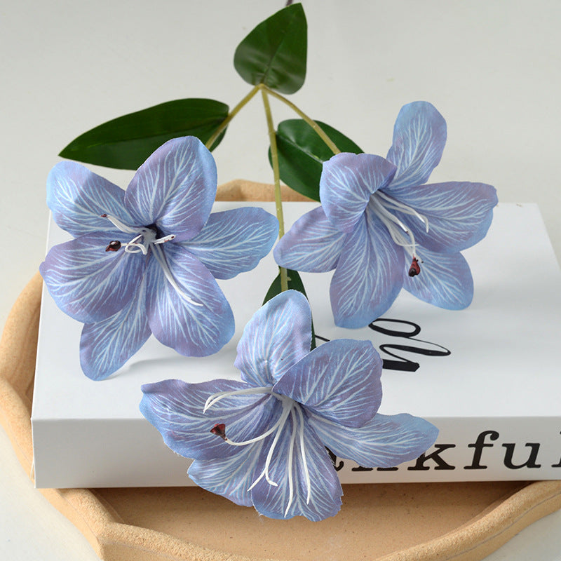 Elegant Silk Flower Decoration