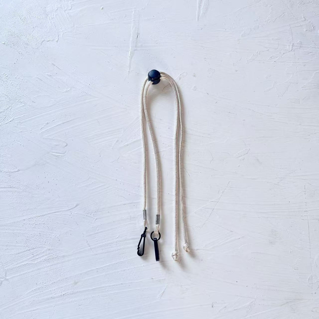 Adjustable Utility Cord with Clips Kalsten