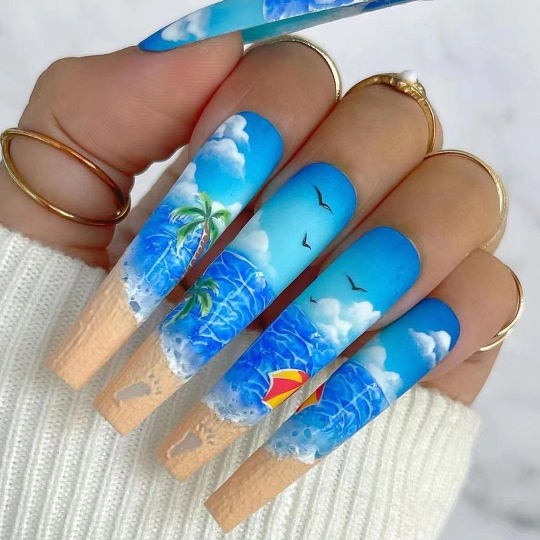 Artistic Beach-Themed Nail Art Kalsten
