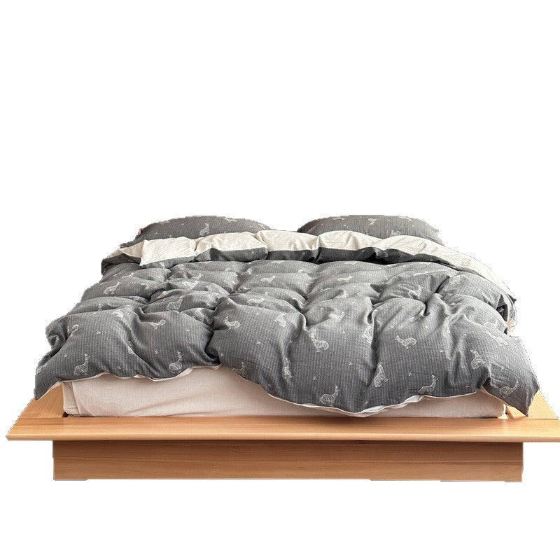 Duvet cover set made of lightweight linen-cotton blend with delicate cat embroidery and ties