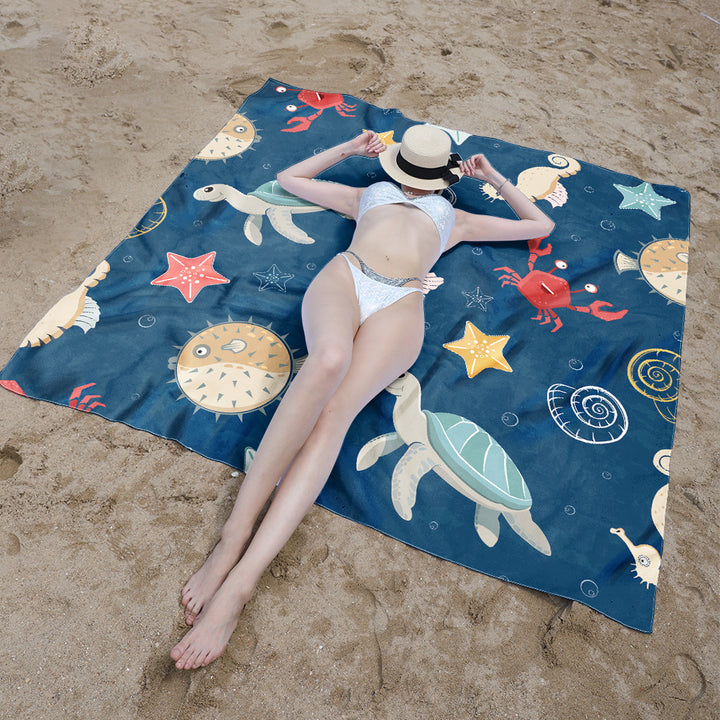 Beach blanket with sweet turtle motif Kalsten