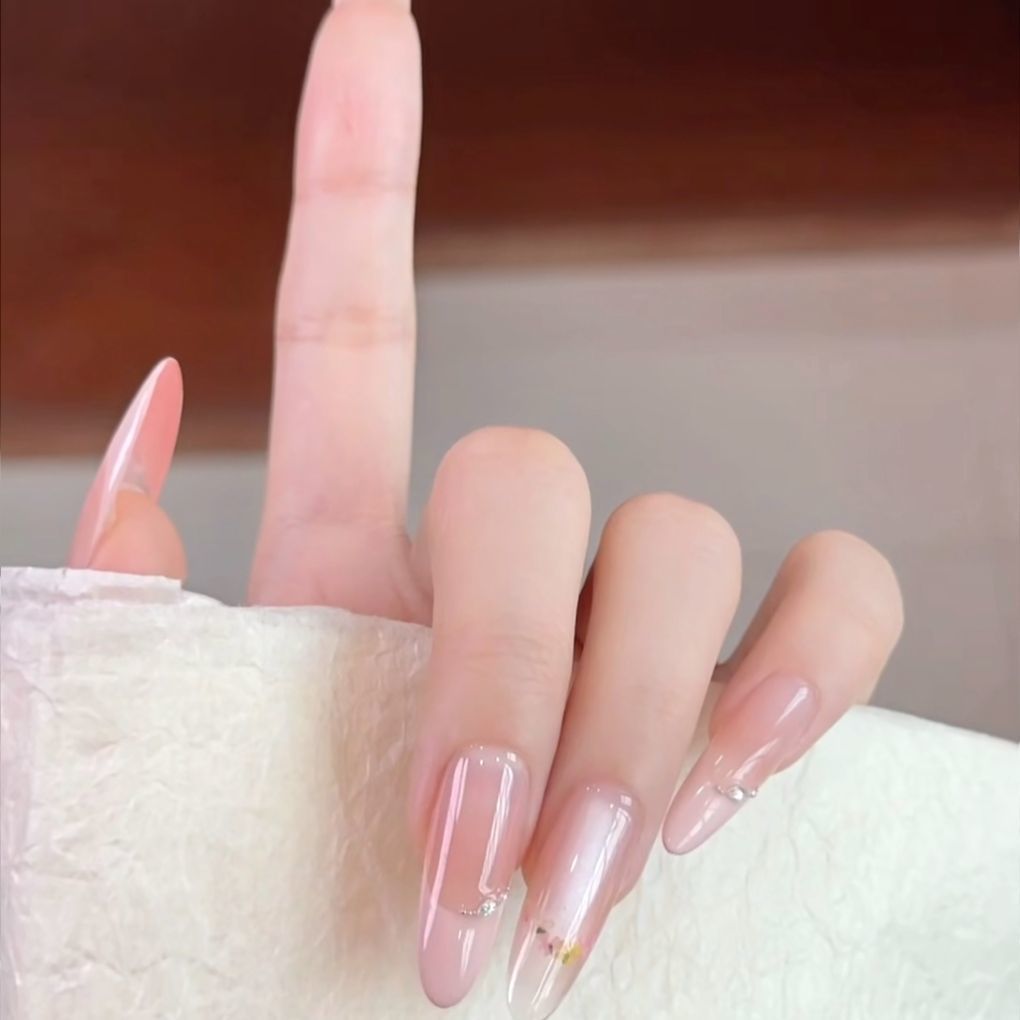 Elegant Stiletto Press-On Nail Tips