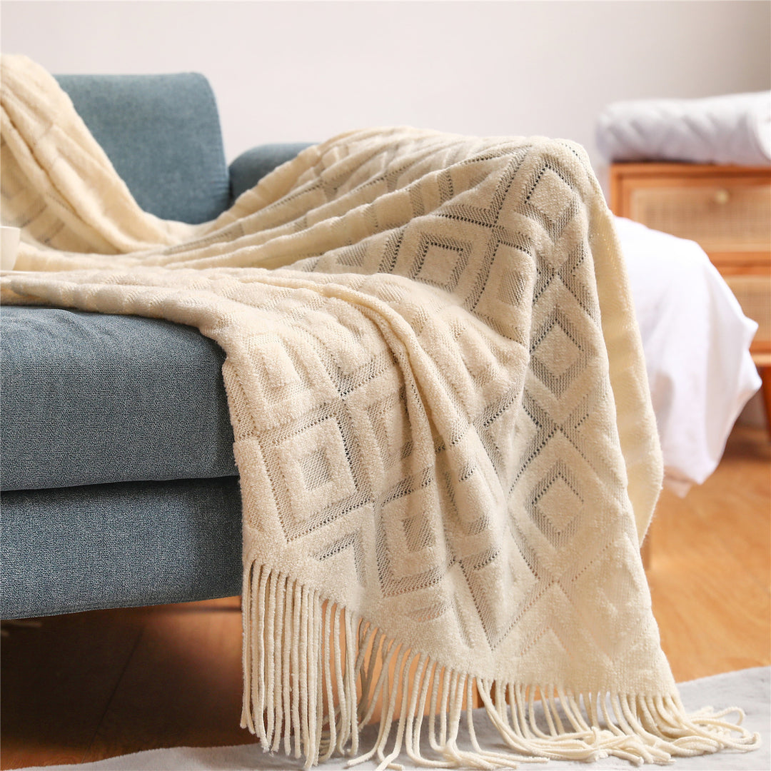 Cozy Decorative Woven Throw Blanket Kalsten