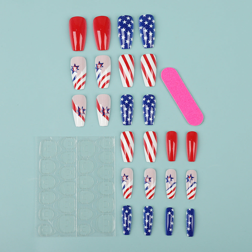 Artful nail tips in patriotic design Kalsten
