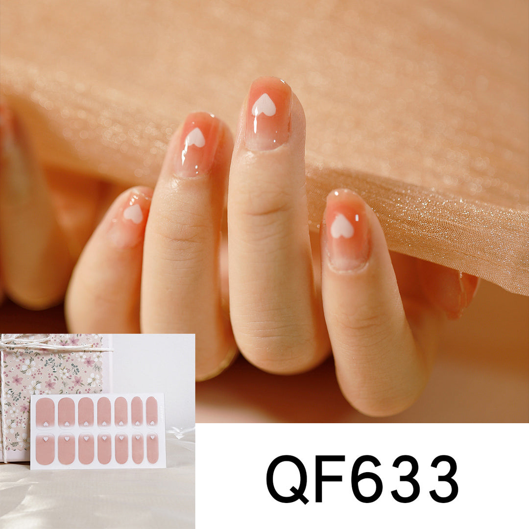 Artificial nail design with heart motif Kalsten