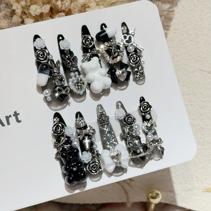 Artfully Designed Nail Tips