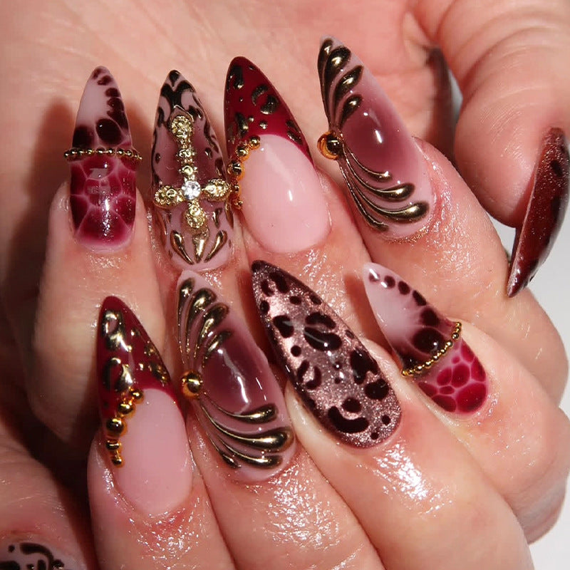 Artificial nail set with vibrant ladybug design and creative accents Kalsten