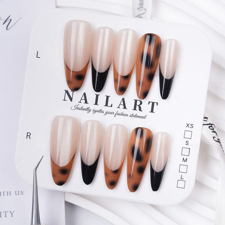 Floral and Butterfly Design Press-On Nails Kalsten