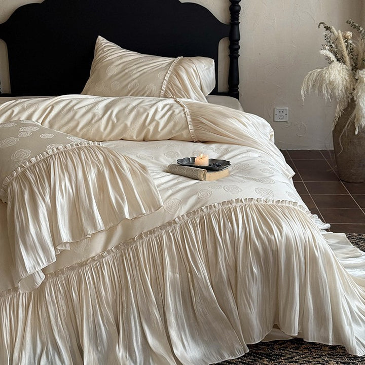 Elegant Ruffle Negligee made of satin with layered tiers