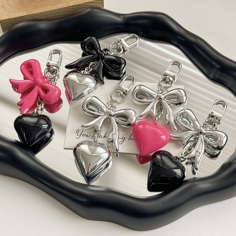 Heart-Shaped Charm Keychain kalsten