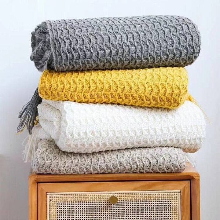 Cozy Knit Blanket Kalsten