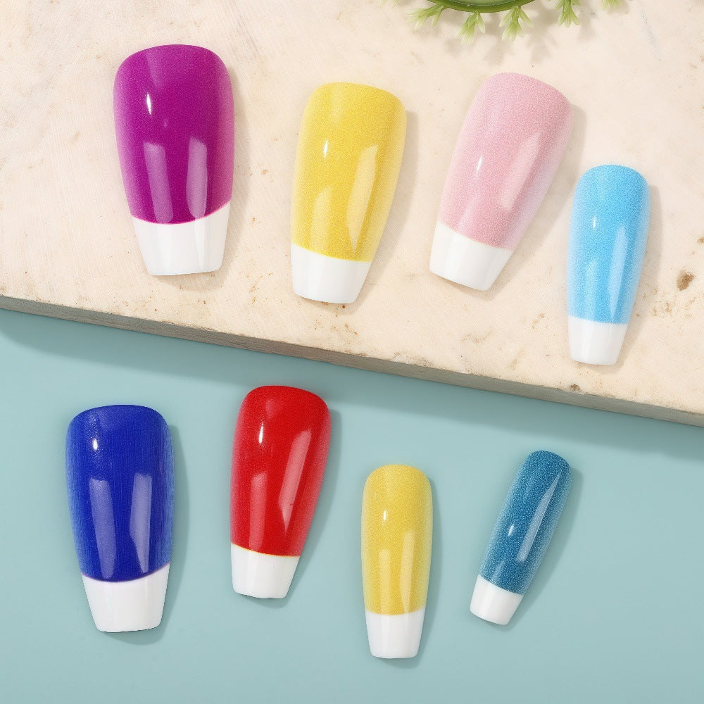 Nail Art Set with Creative Color Variations Kalsten