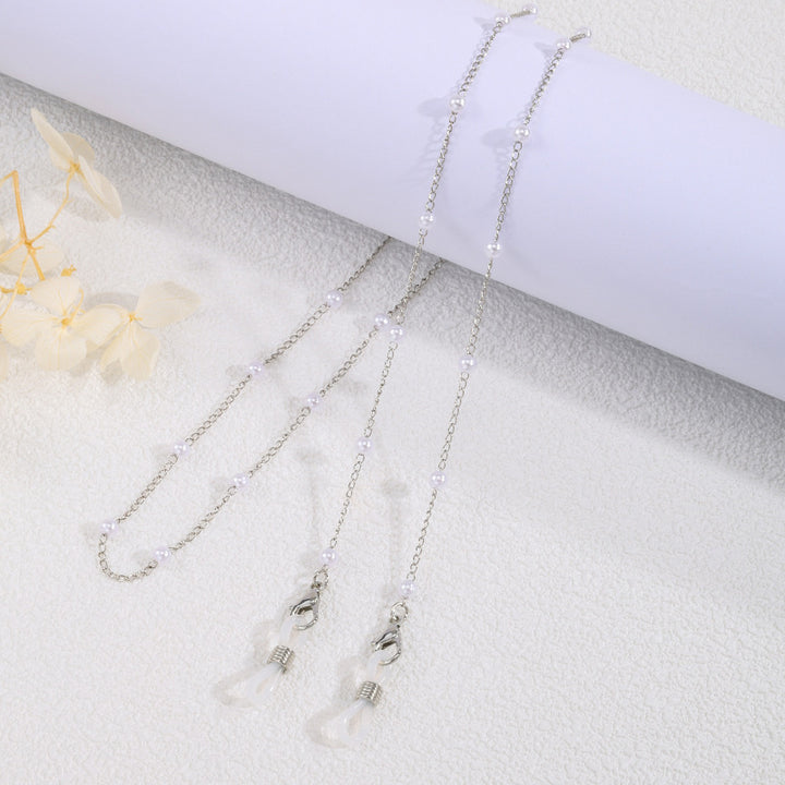Beautifully Crafted Pearl Chain Kalsten