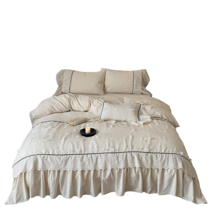 Romantic cotton bedding set with embroidery, lace frill, and fine piping