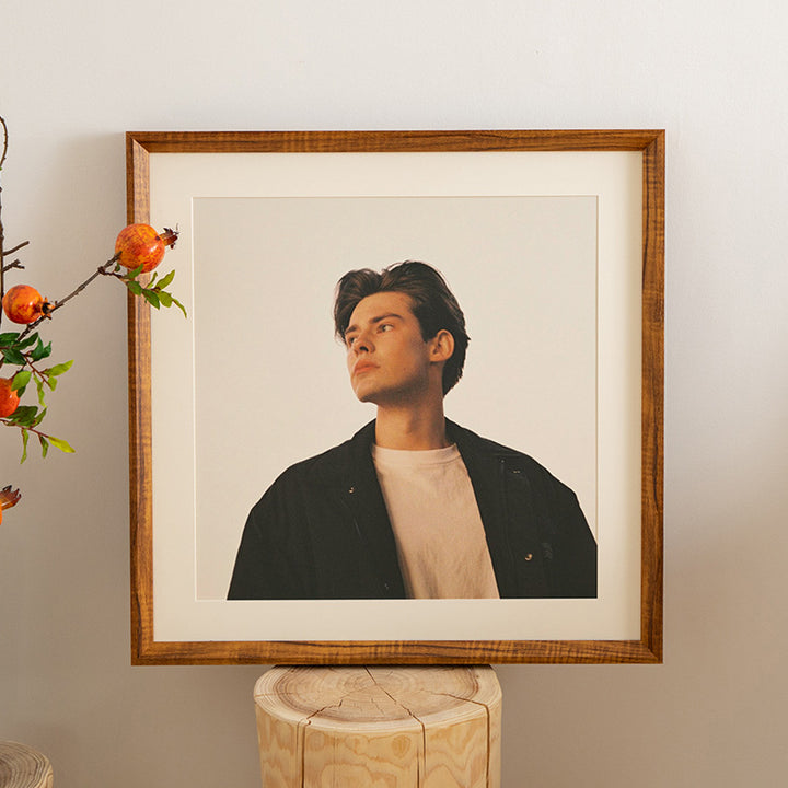 Decorative Portrait Art Frame for Home