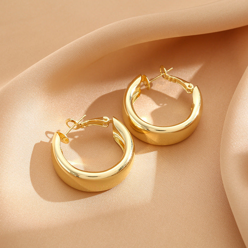 Elegant and Modern Creoles Made of High-Quality Metal Kalsten