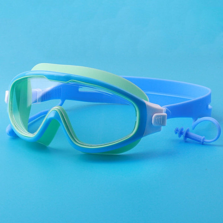 Snorkel mask with comprehensive field of view and comfortable silicone details Kalsten