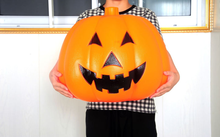 Halloween-Themed Decorative Pumpkin Container Kalsten
